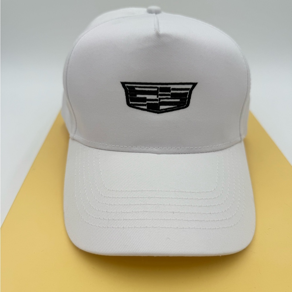 Cadillac Logo hat for Cadillac owners. Cool style. Hit Brand. NWOT